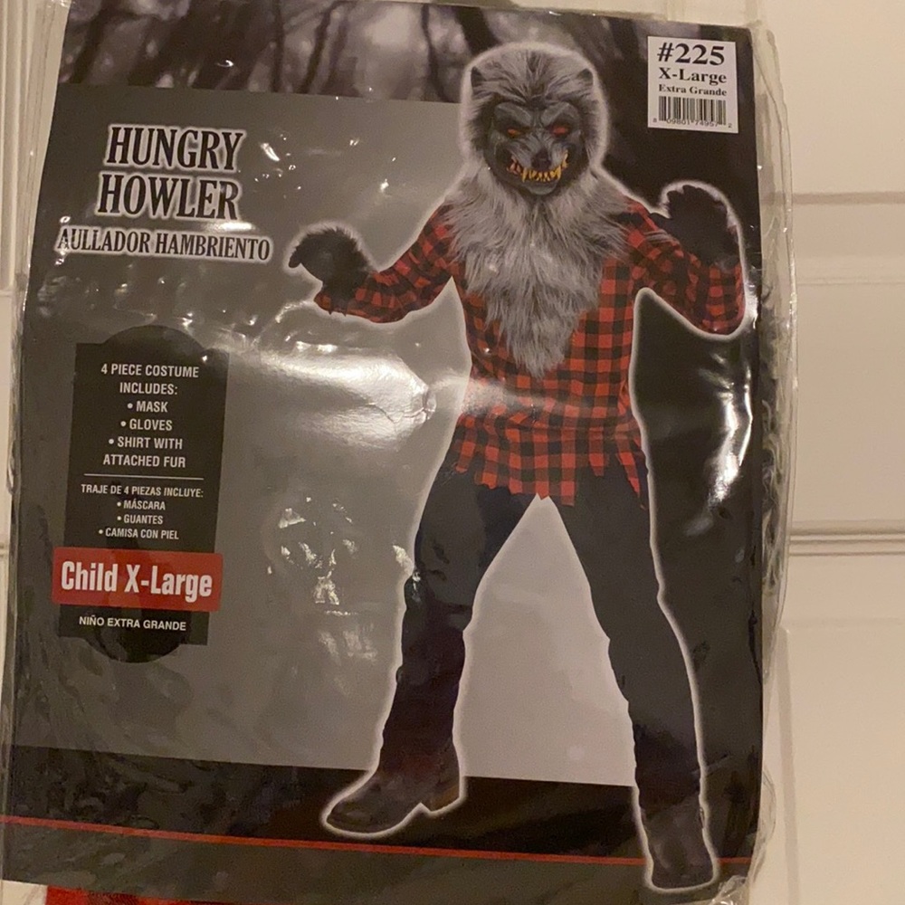 Costume